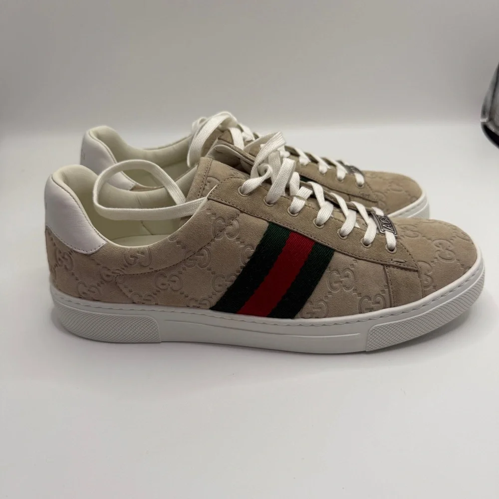 NWT Gucci Beige Ace Sneakers with Red and Green Accents size 39 fit 8.5-9US - Picture 3 of 9